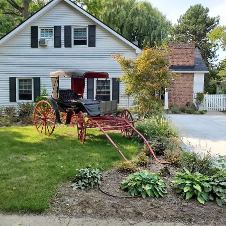 Upper Canada Coach House 나이아가라온더레이크 외부 사진